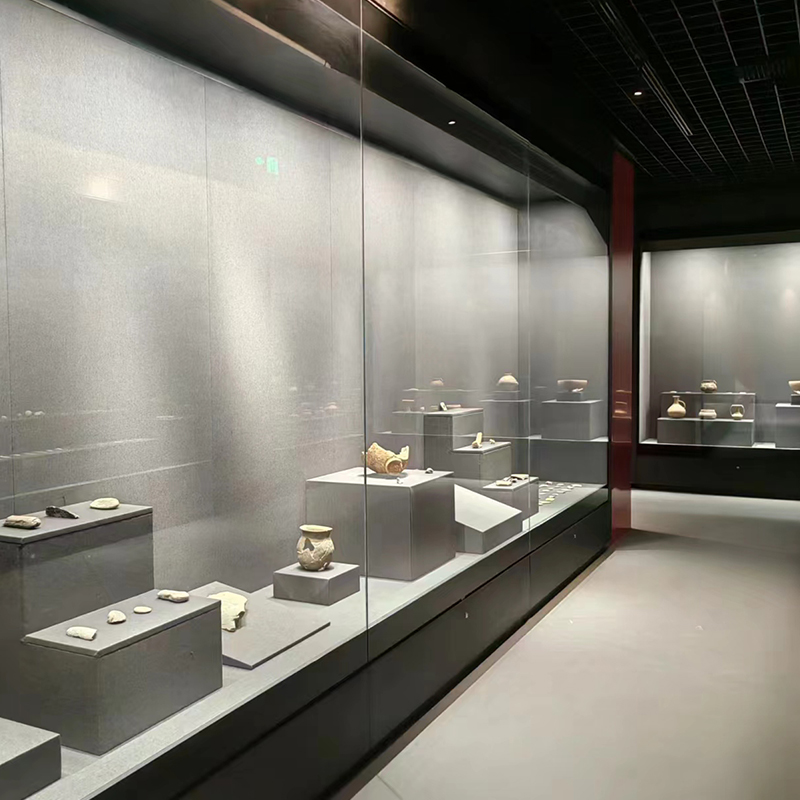 山西博物馆展柜定制设计，下沉式博物馆可移动平柜，电动升降博物馆展柜都有什么要求和标准？